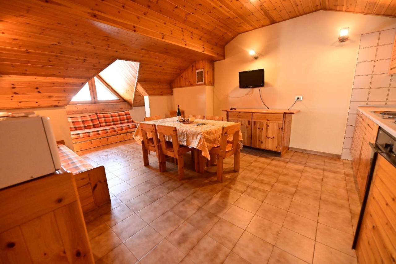 Residence Raethia Tra Bormio E Livigno Pradelle Exteriér fotografie
