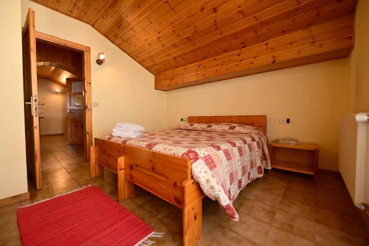 Residence Raethia Tra Bormio E Livigno Pradelle Exteriér fotografie