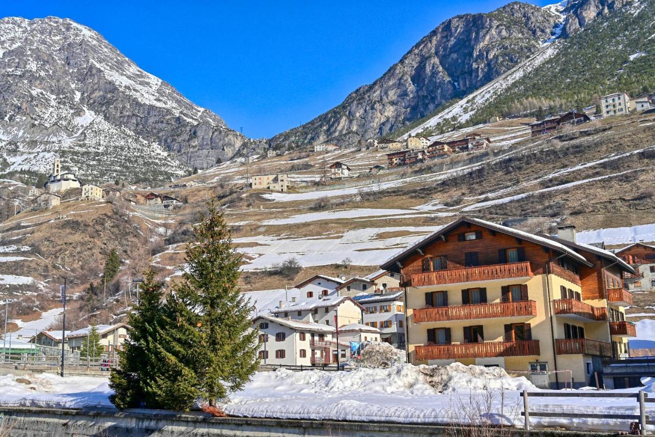 Residence Raethia Tra Bormio E Livigno Pradelle Exteriér fotografie