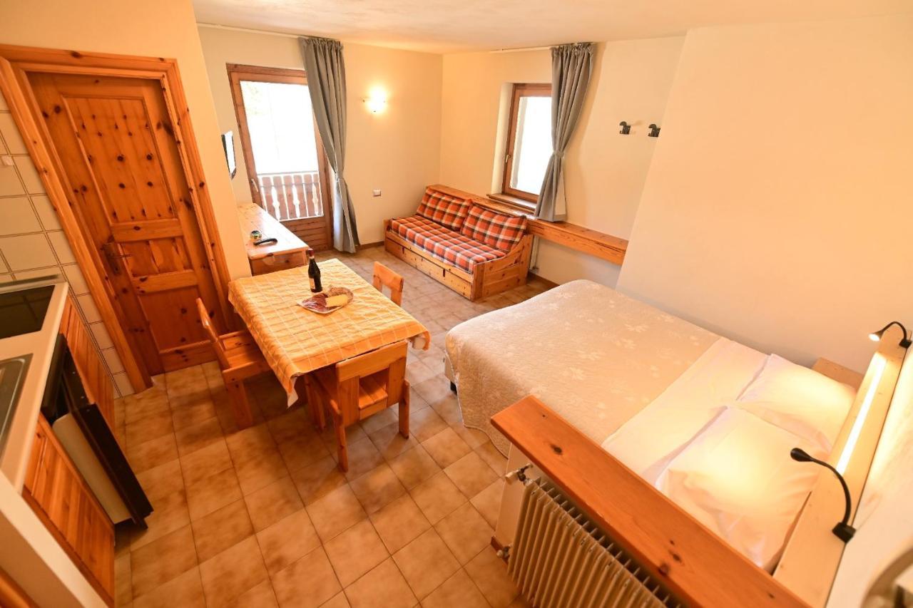 Residence Raethia Tra Bormio E Livigno Pradelle Exteriér fotografie