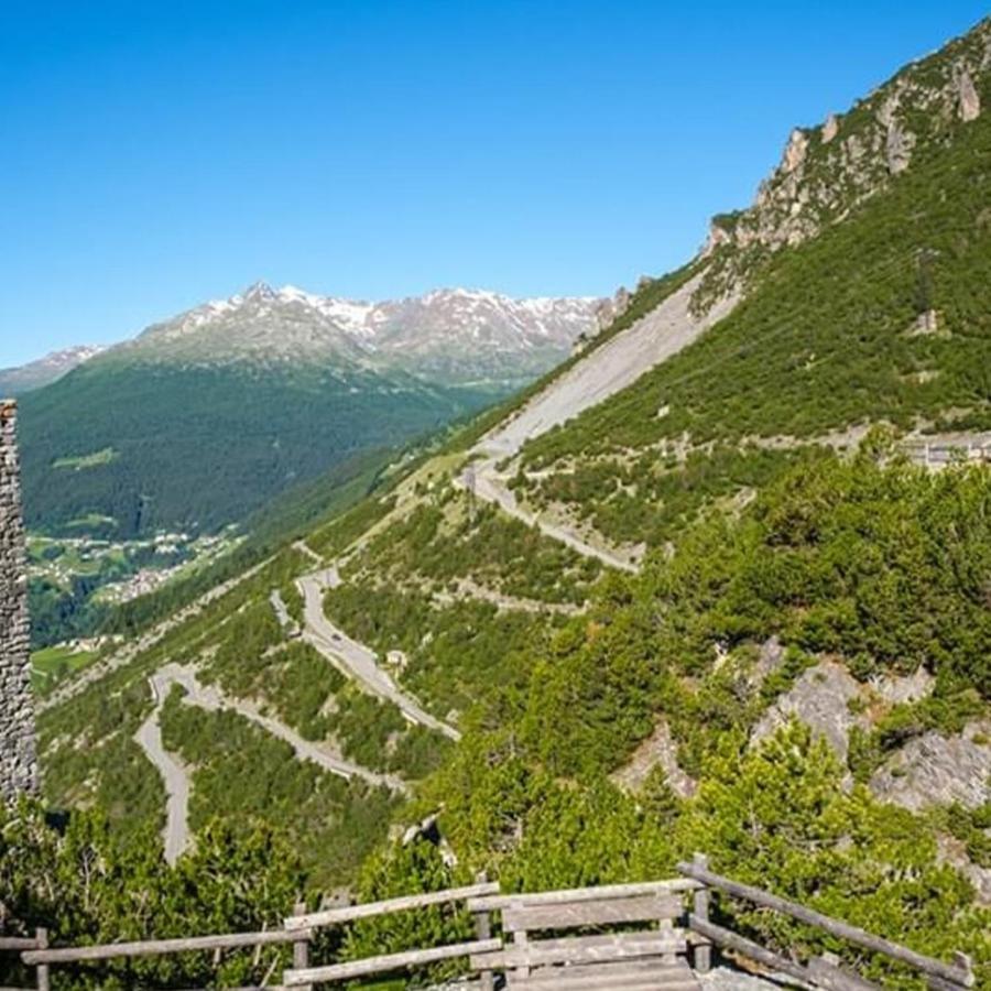Residence Raethia Tra Bormio E Livigno Pradelle Exteriér fotografie