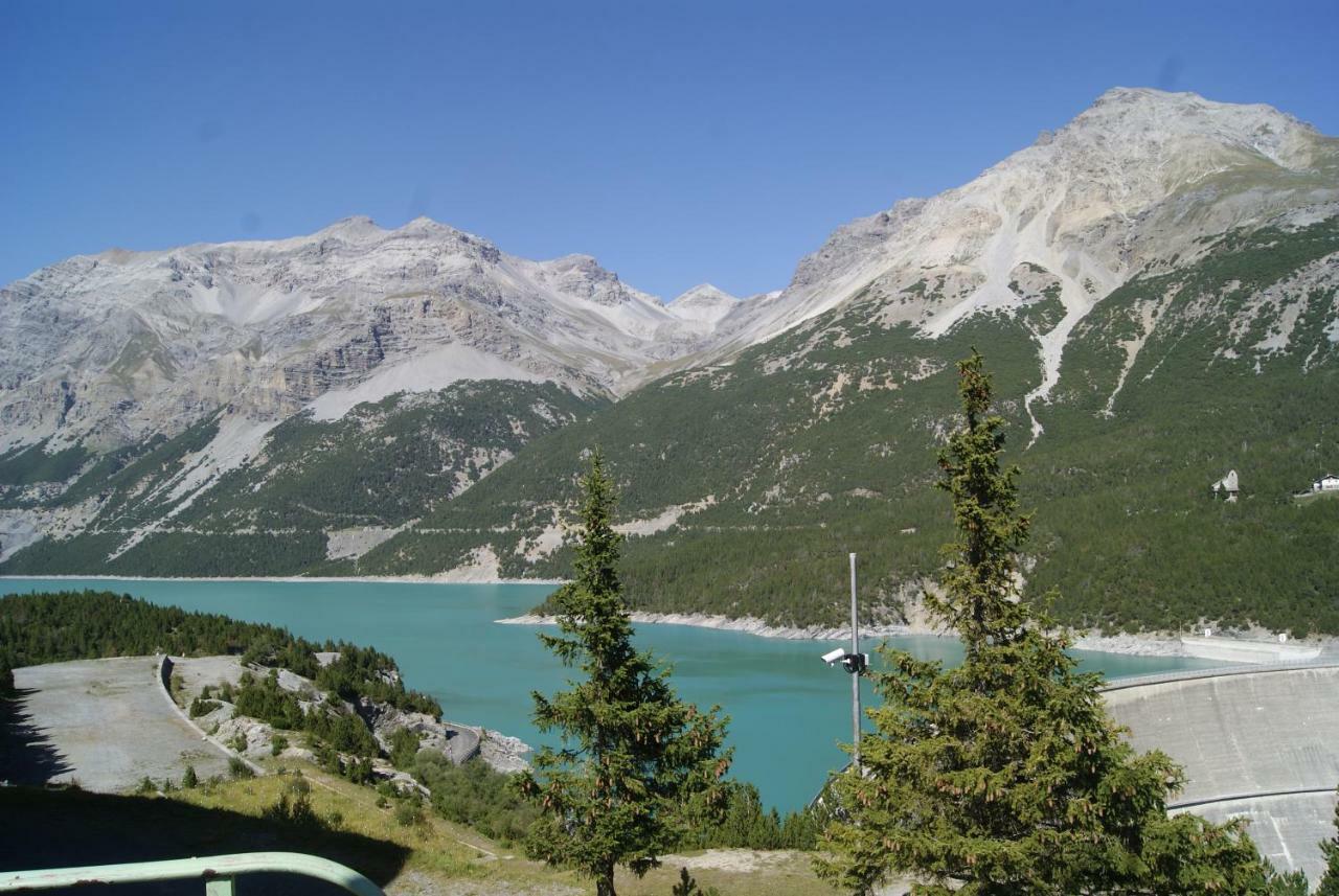 Residence Raethia Tra Bormio E Livigno Pradelle Exteriér fotografie