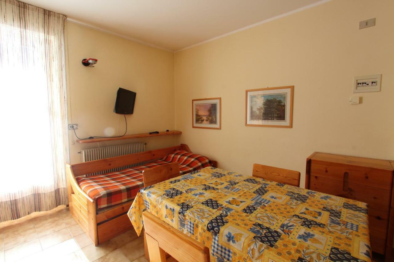 Residence Raethia Tra Bormio E Livigno Pradelle Exteriér fotografie