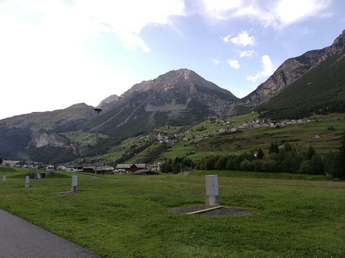 Residence Raethia Tra Bormio E Livigno Pradelle Exteriér fotografie